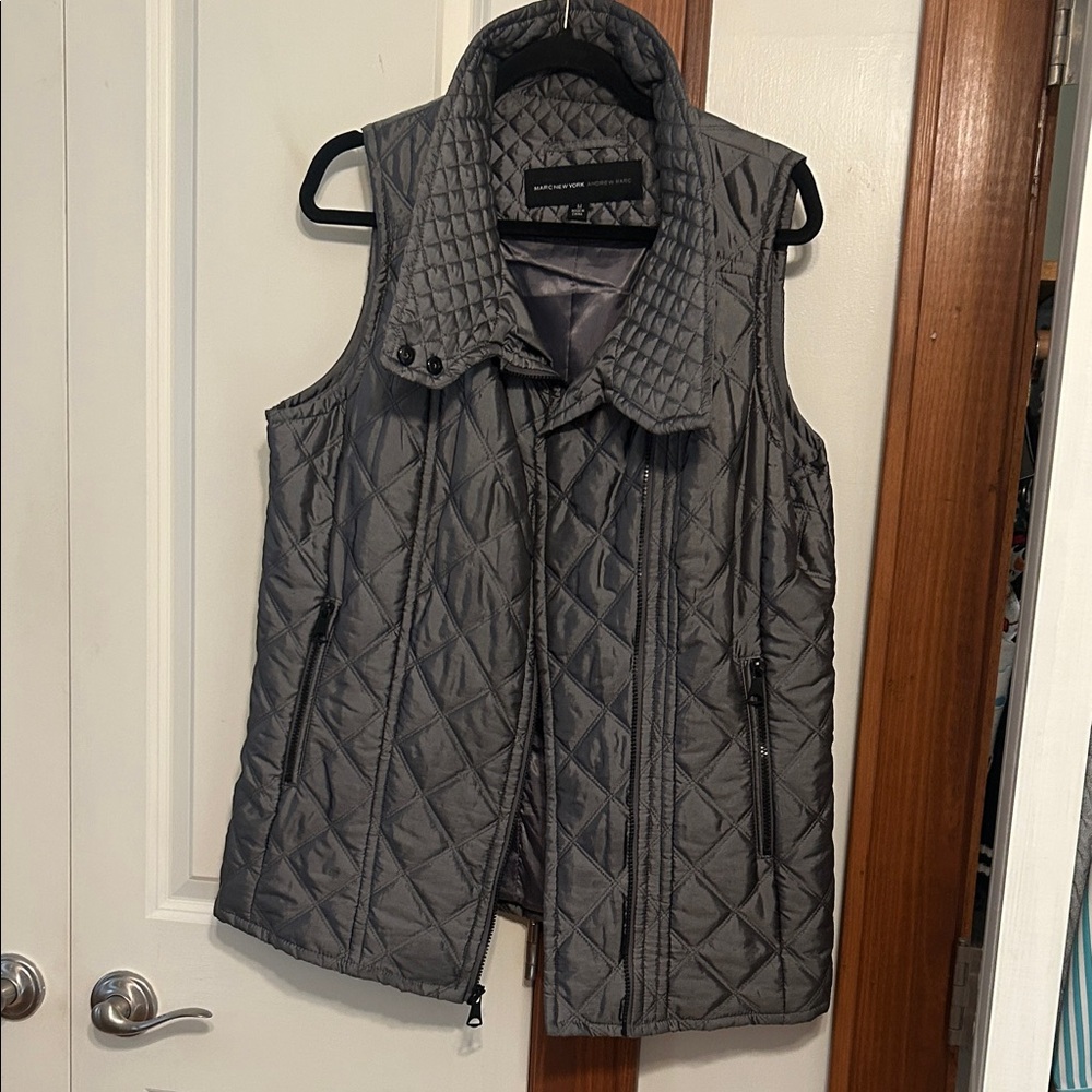 Marc New York Quilted Sleeveless Puffer Vest in Gray
